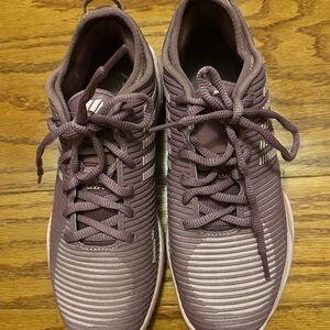 Women’s Pink K-Swiss Pickleball Tennis Shoes Size 8.5 Gently Used. Great Shape